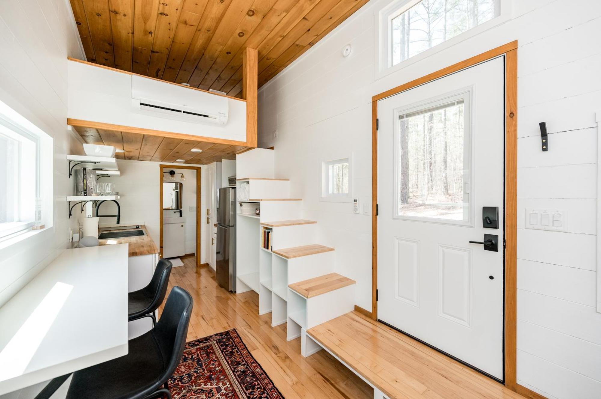 Pine Creek Tiny House Holiday home Amherst